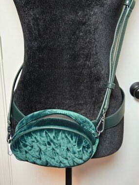 Sam Edelman Green Velvet Ruched Belt Bag Crossbody Convertible Luxe Mini Bag
